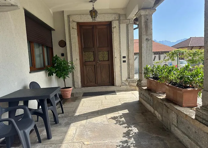 Apartamento Renzo, Dongo, Di