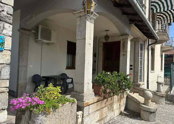 Apartamento Renzo, Dongo, Di